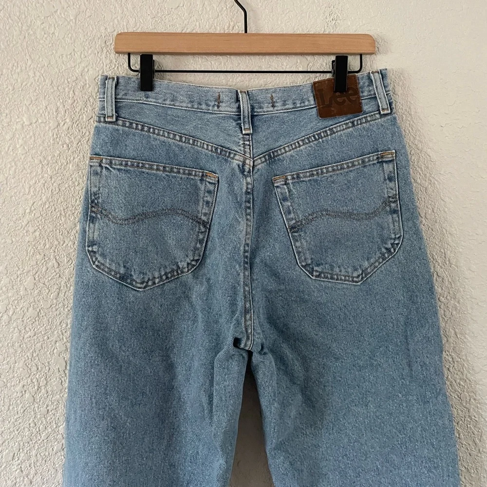 Vintage Lee Cropped Mom Jeans